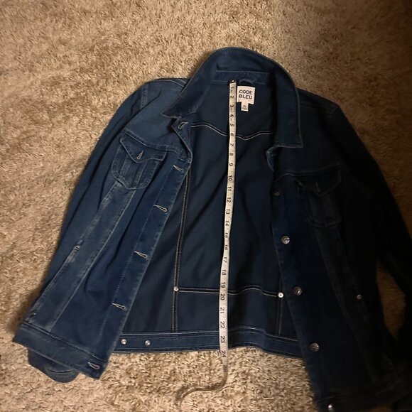 Code Bleu Classic Blue Denim Jacket, Size XL, Excellent Condition!!! - Picture 3 of 4